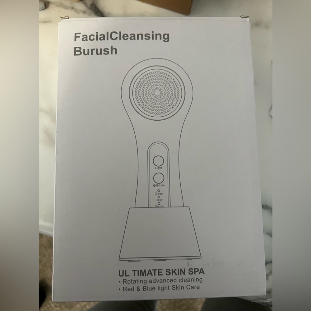 Ultimate Skin Spa Facial Cleansing Brush NEW